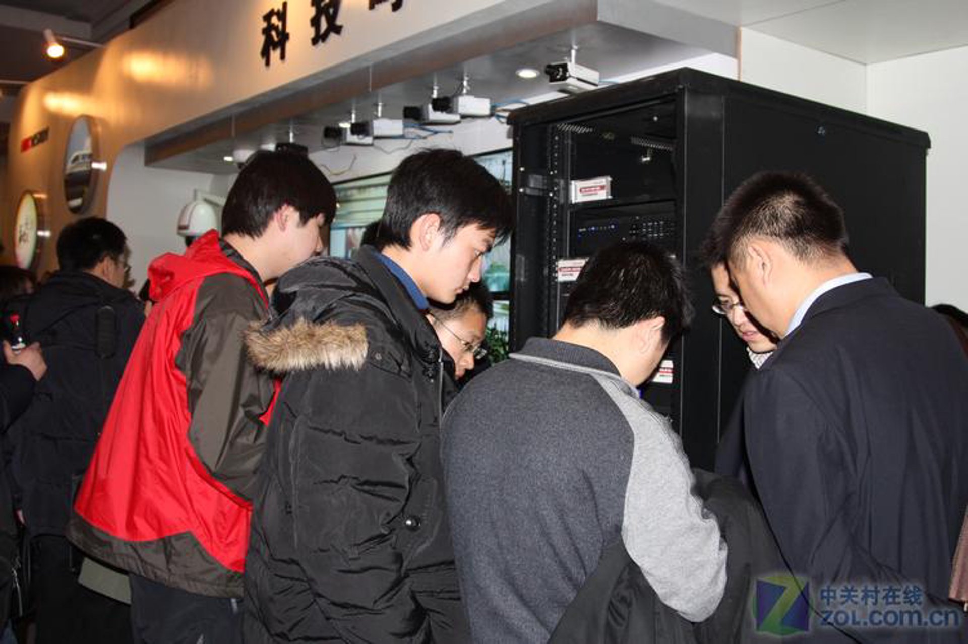 金冠威视安防